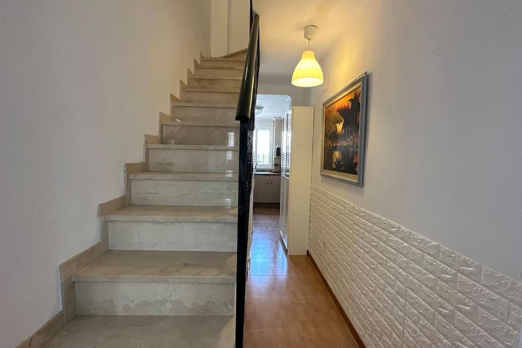 Villa Vivienda Unica A 10 Metros De La Playa Málaga Exterior foto