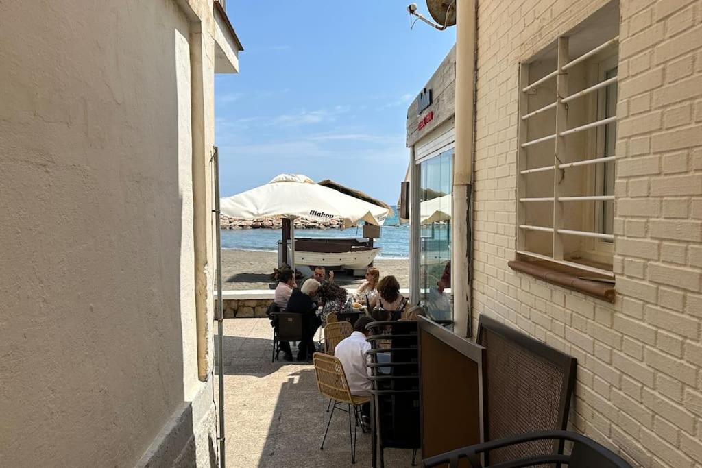 Villa Vivienda Unica A 10 Metros De La Playa Málaga Exterior foto
